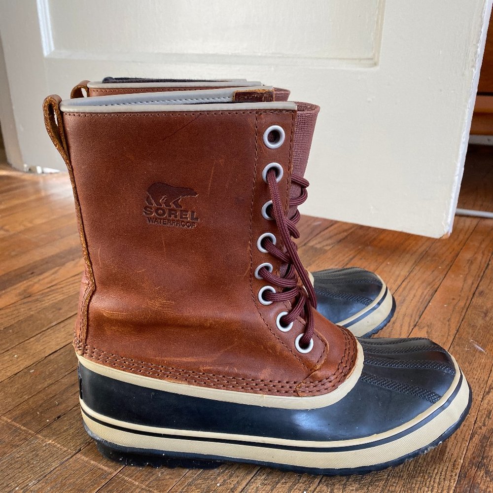 Sorel Snow Boots - W Size 8